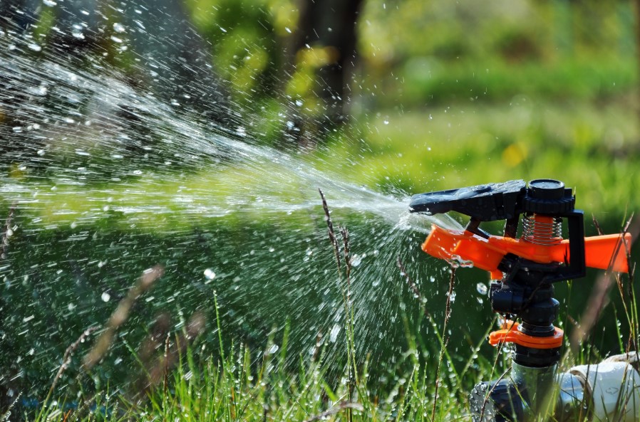 Professional sprinkler repair service